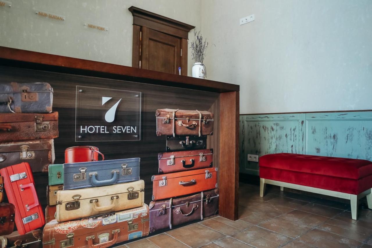 7 Boutique Hotel Ustʼ-Kamenogorsk 외부 사진